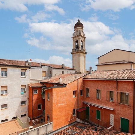 Domus Verona - Ampia Residenza Filippini A Pochi Passi Dall'Arena Eksteriør bilde